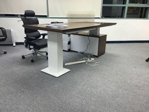 相對于傳統(tǒng)辦公桌,智能升降桌好嗎